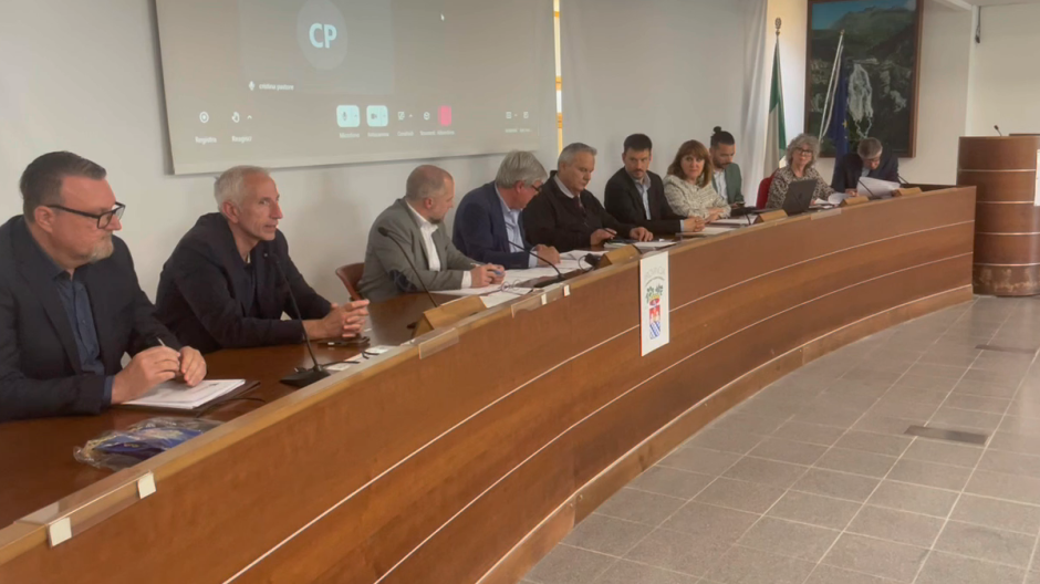 Consiglio provinciale, sì al piano turistico: Macugnaga tra criticità e rilancio